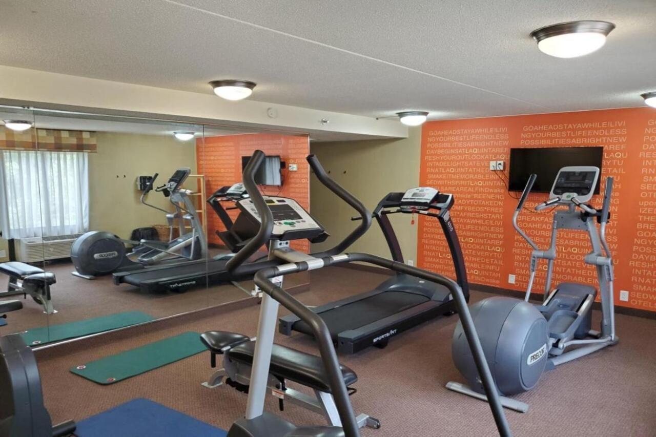 Country Inn & Suites By Radisson, Canton Near Hall Of Fame North Canton Zewnętrze zdjęcie